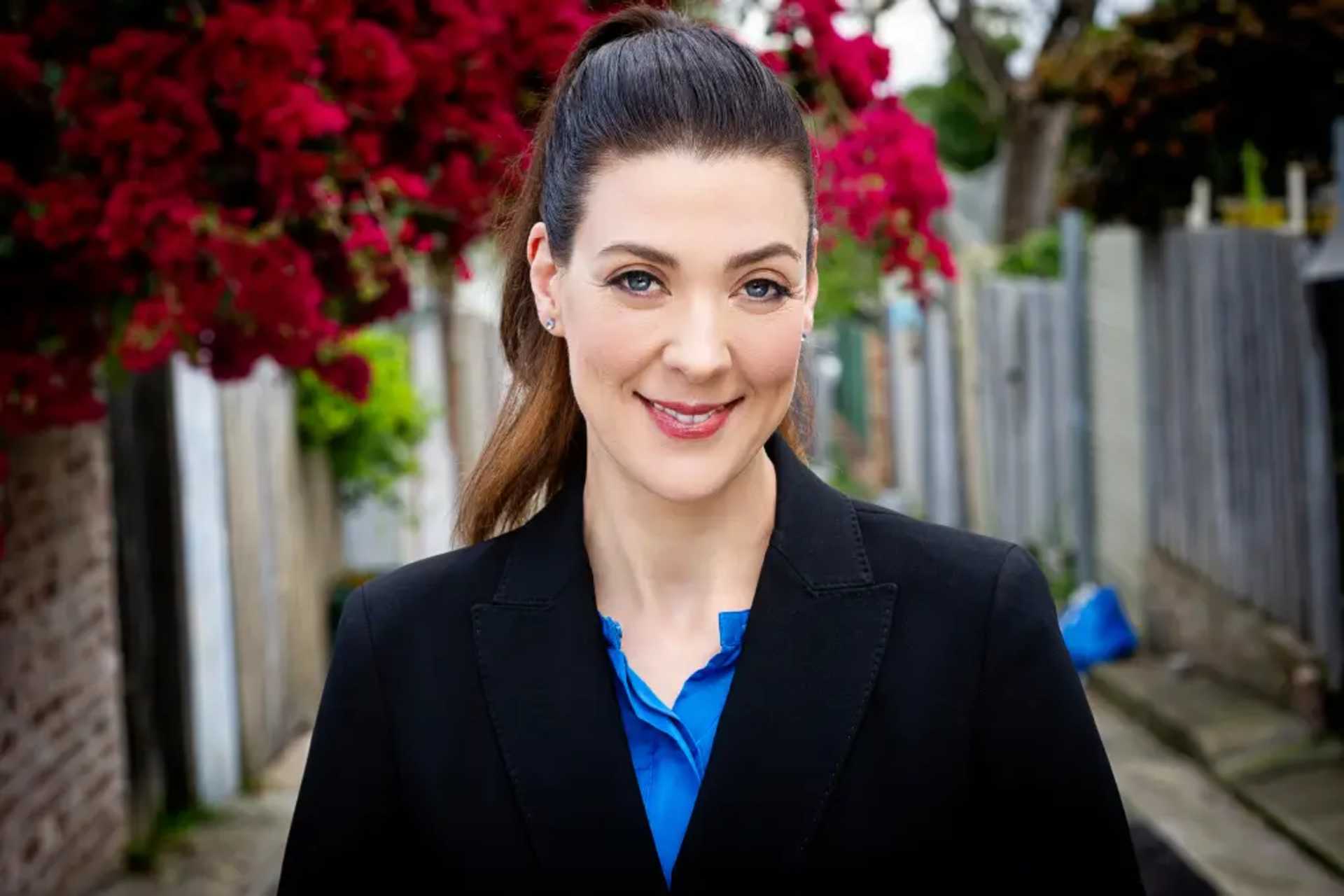 Get Independent Guidance from Village Guru